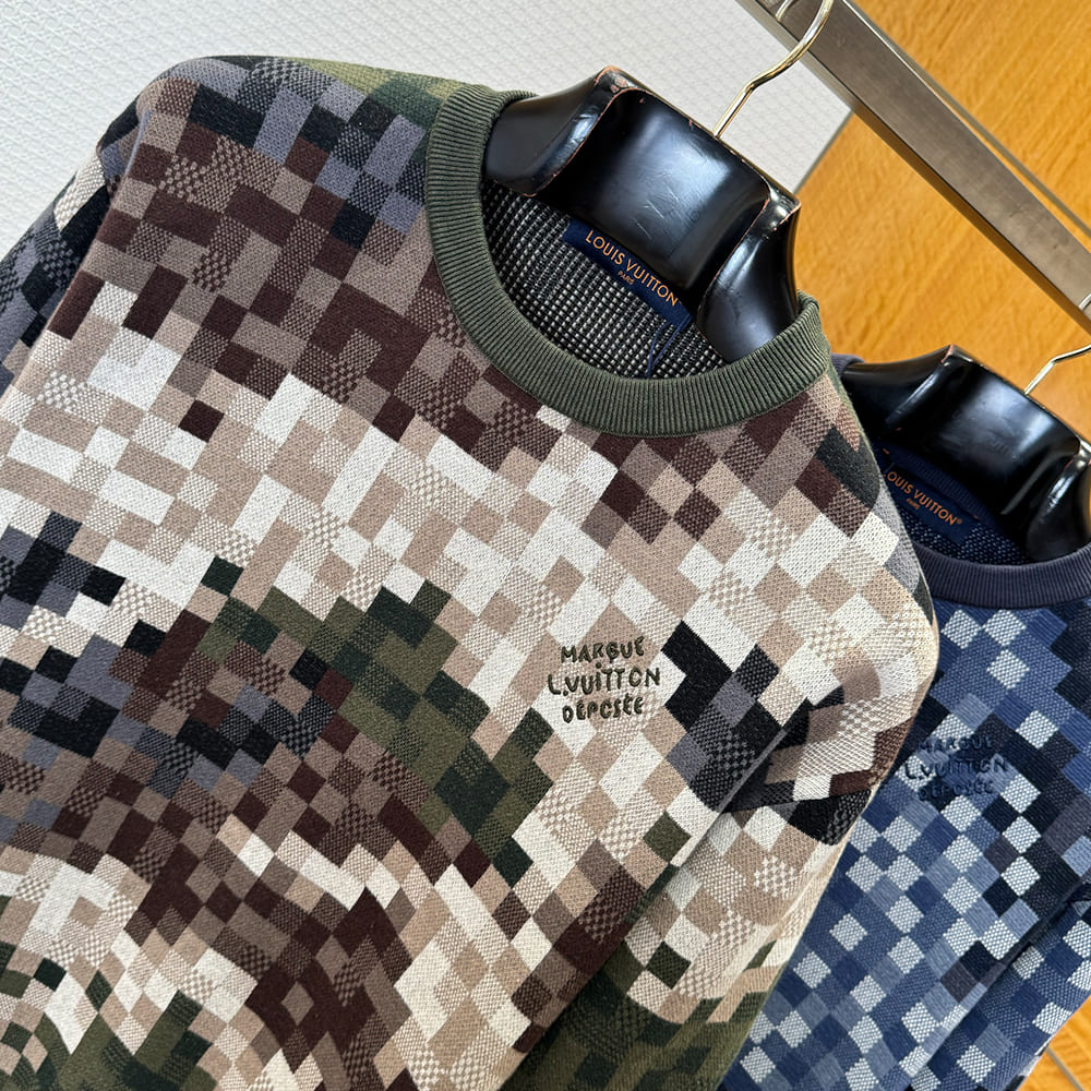 LV UNISEX SHIRT(size:XS|S|M|L)