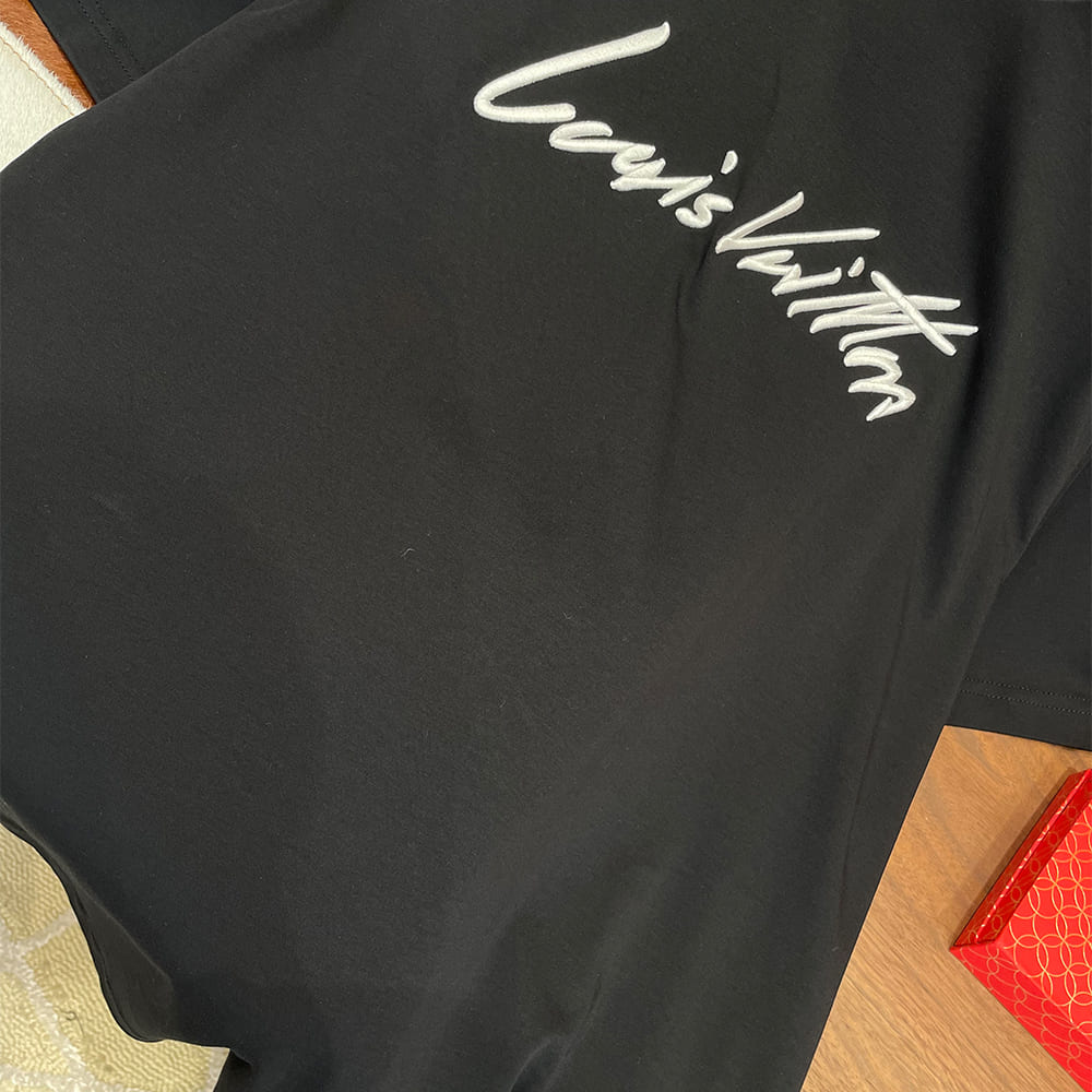 LV UNISEX SHIRT(size:XS|S|M|L)