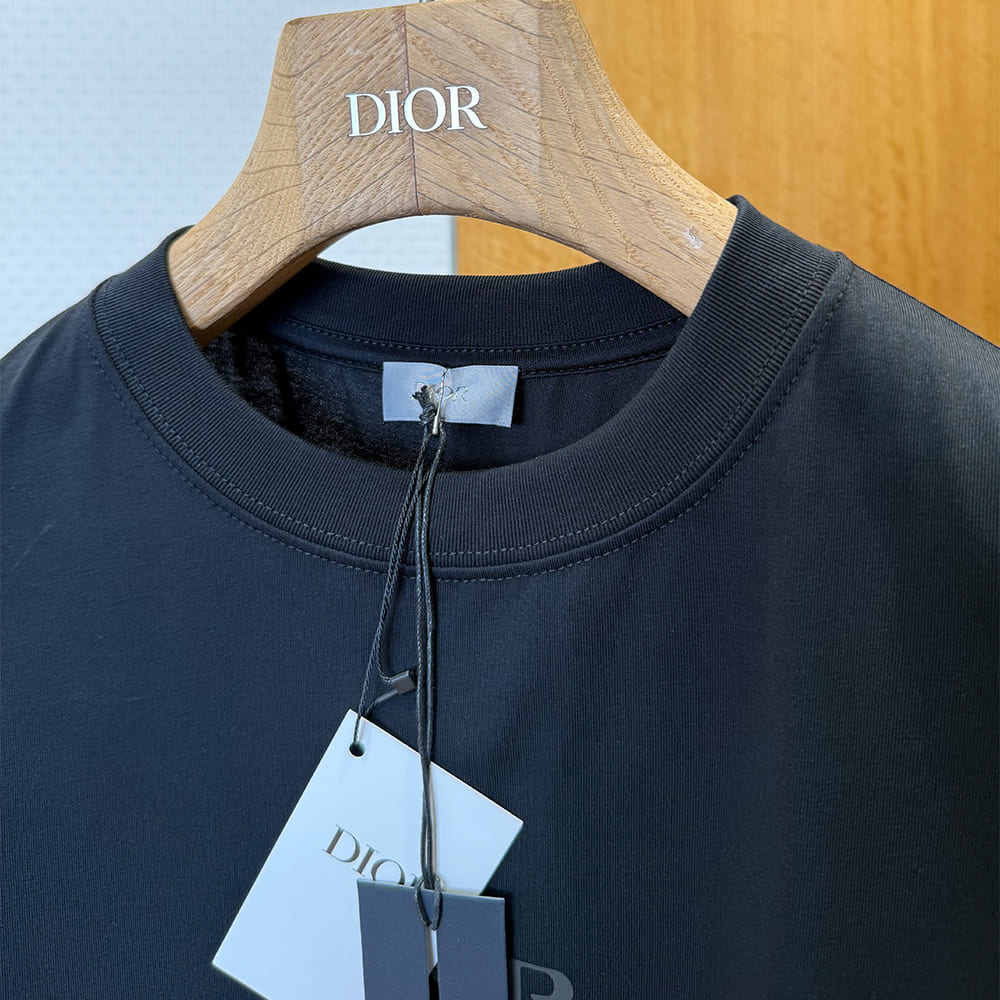 D10r UNISEX SHIRT(size:XS|S|M|L)