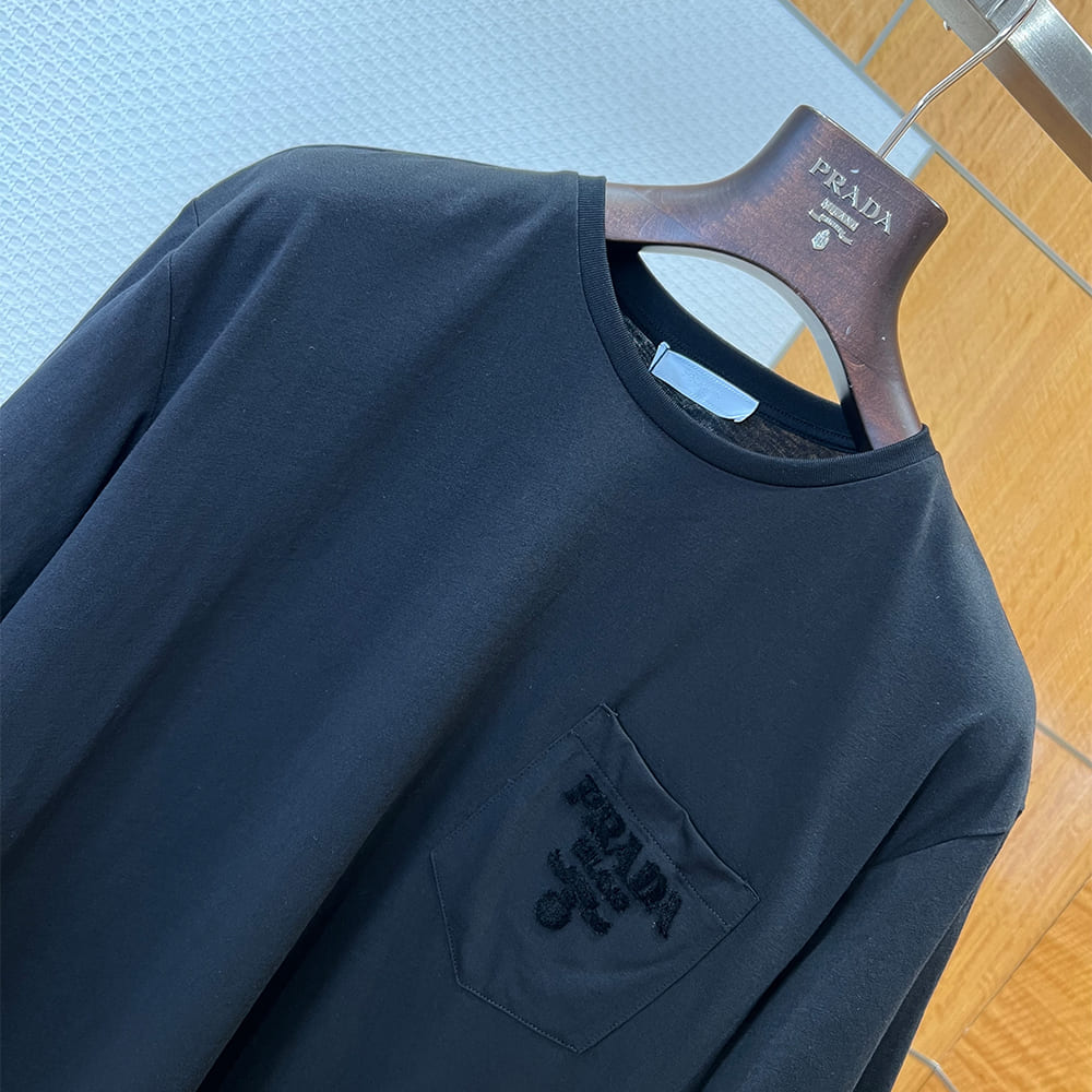 Pra*a UNISEX SHIRT(size:S|M|L|XL)