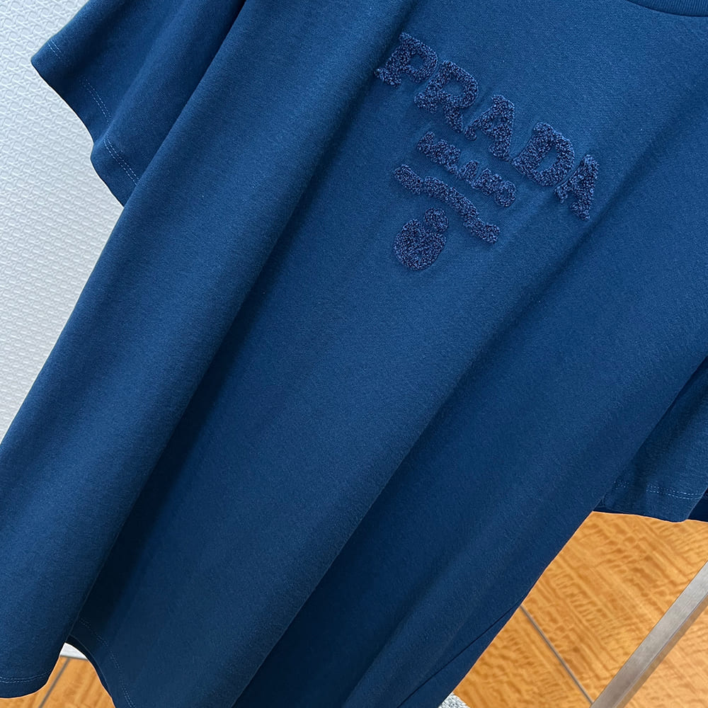 Pra*a UNISEX SHIRT(size:S|M|L|XL)