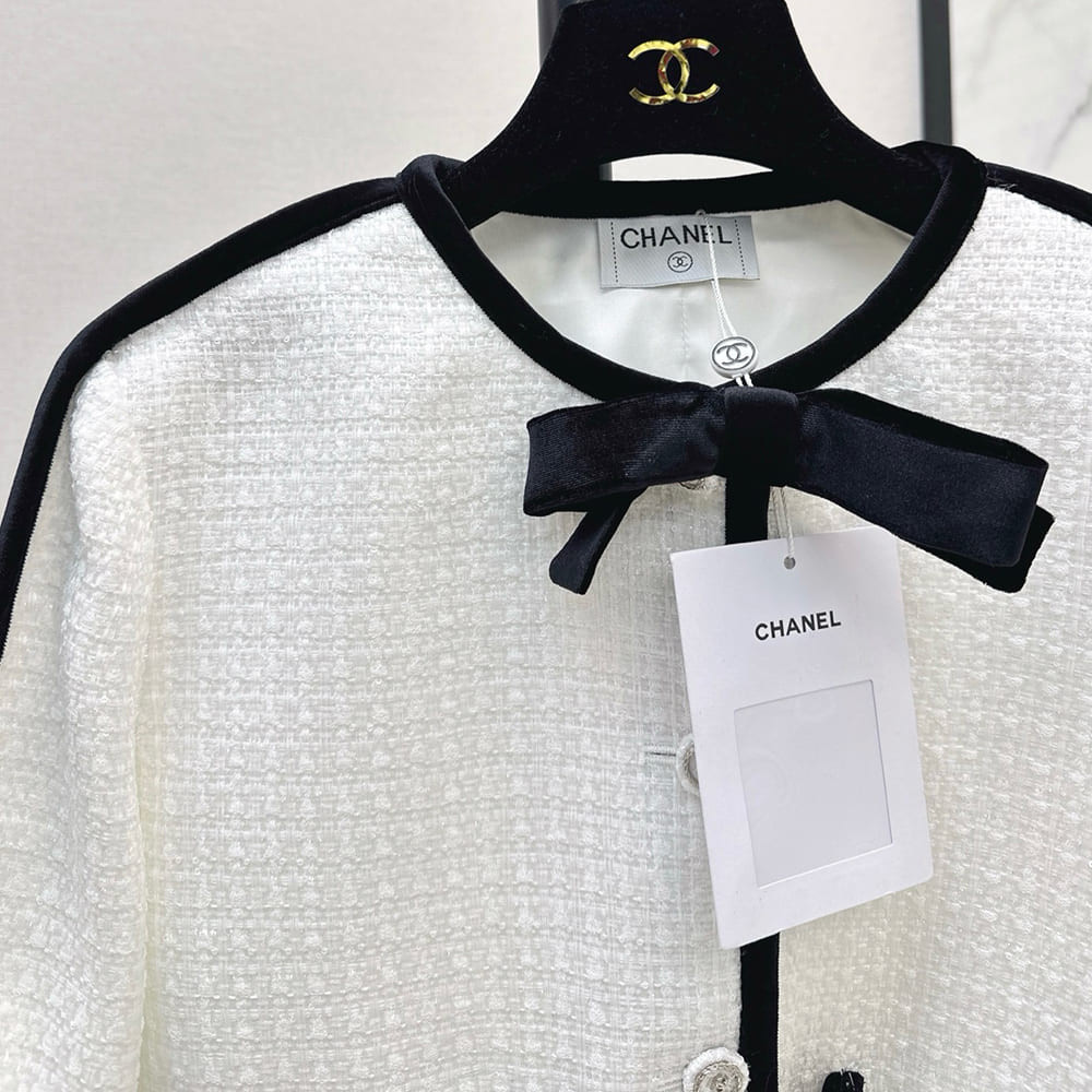 Ch**el WOMEN COAT(size:S|M|L)
