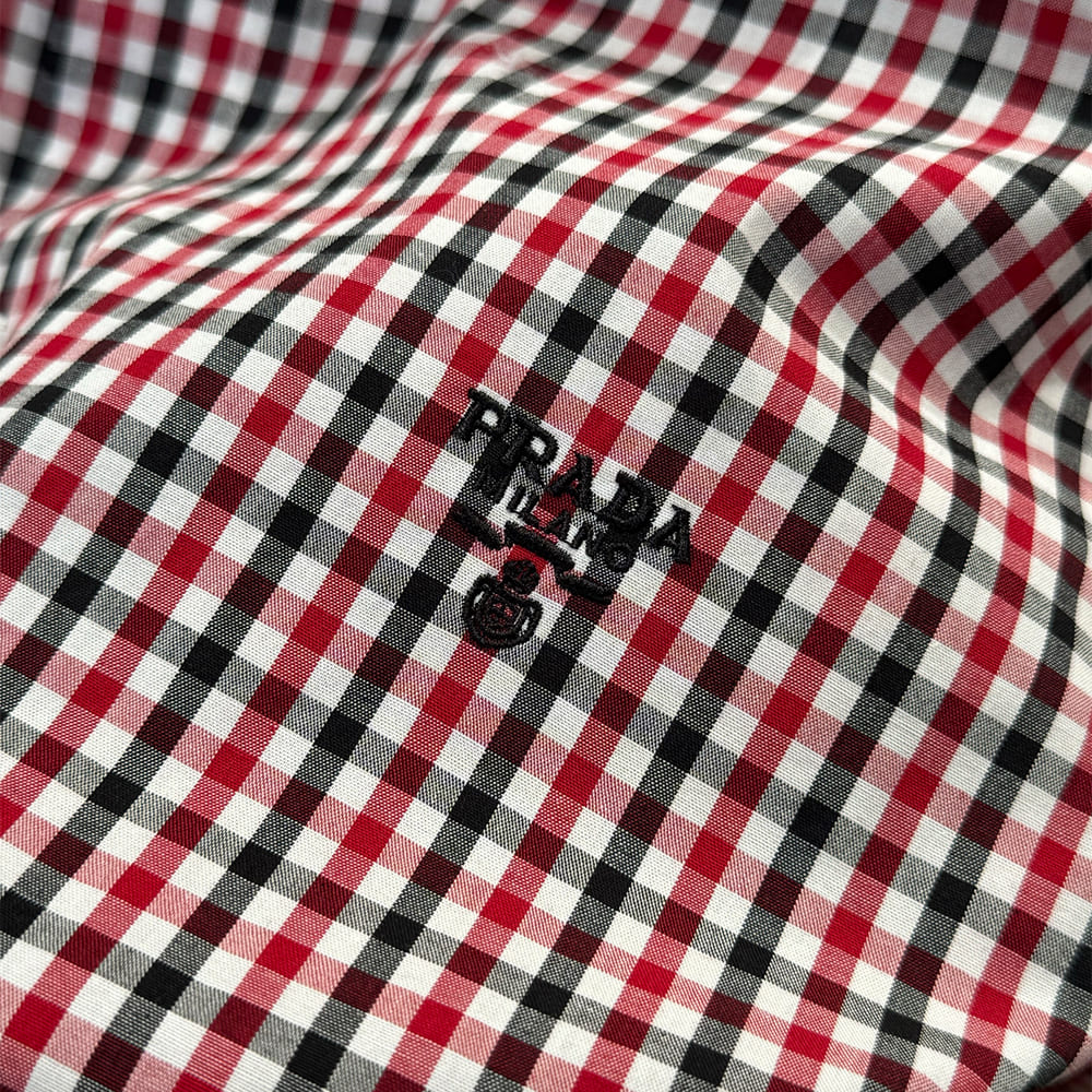 Pra*a UNISEX SHIRT(size:S|M|L|XL)