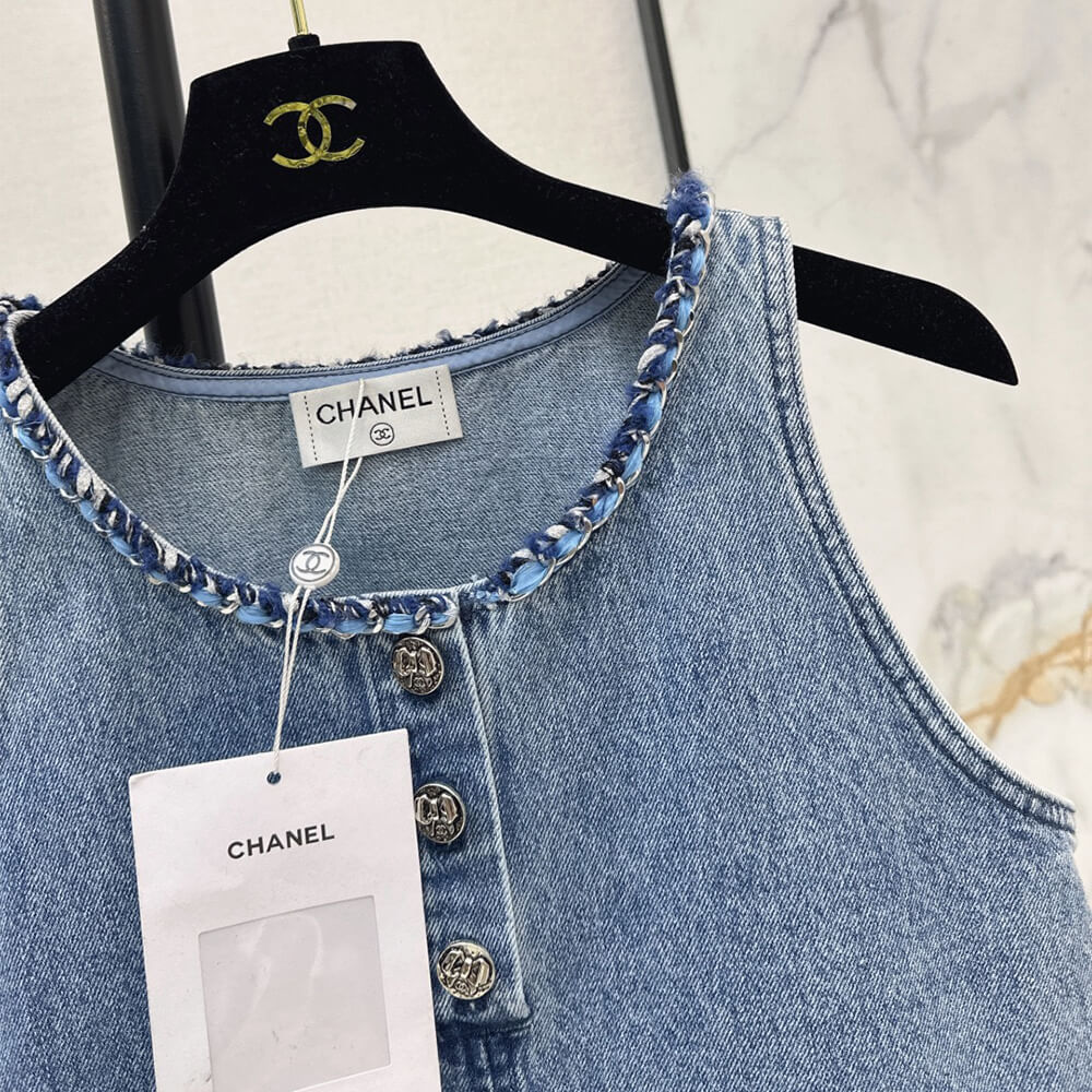 Ch**el WOMEN SHIRT(size:S|M|L)