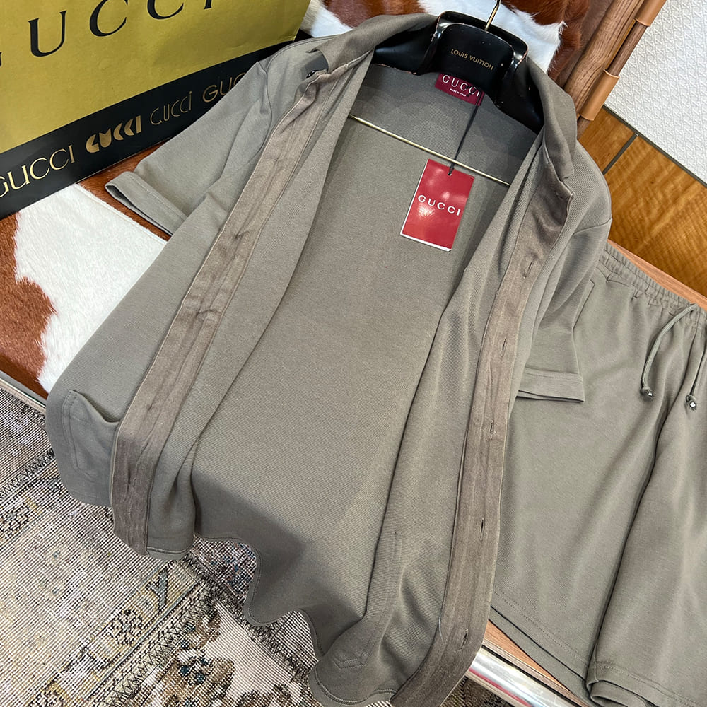 Gvc*1 UNISEX SUIT(size:S|M|L|XL)
