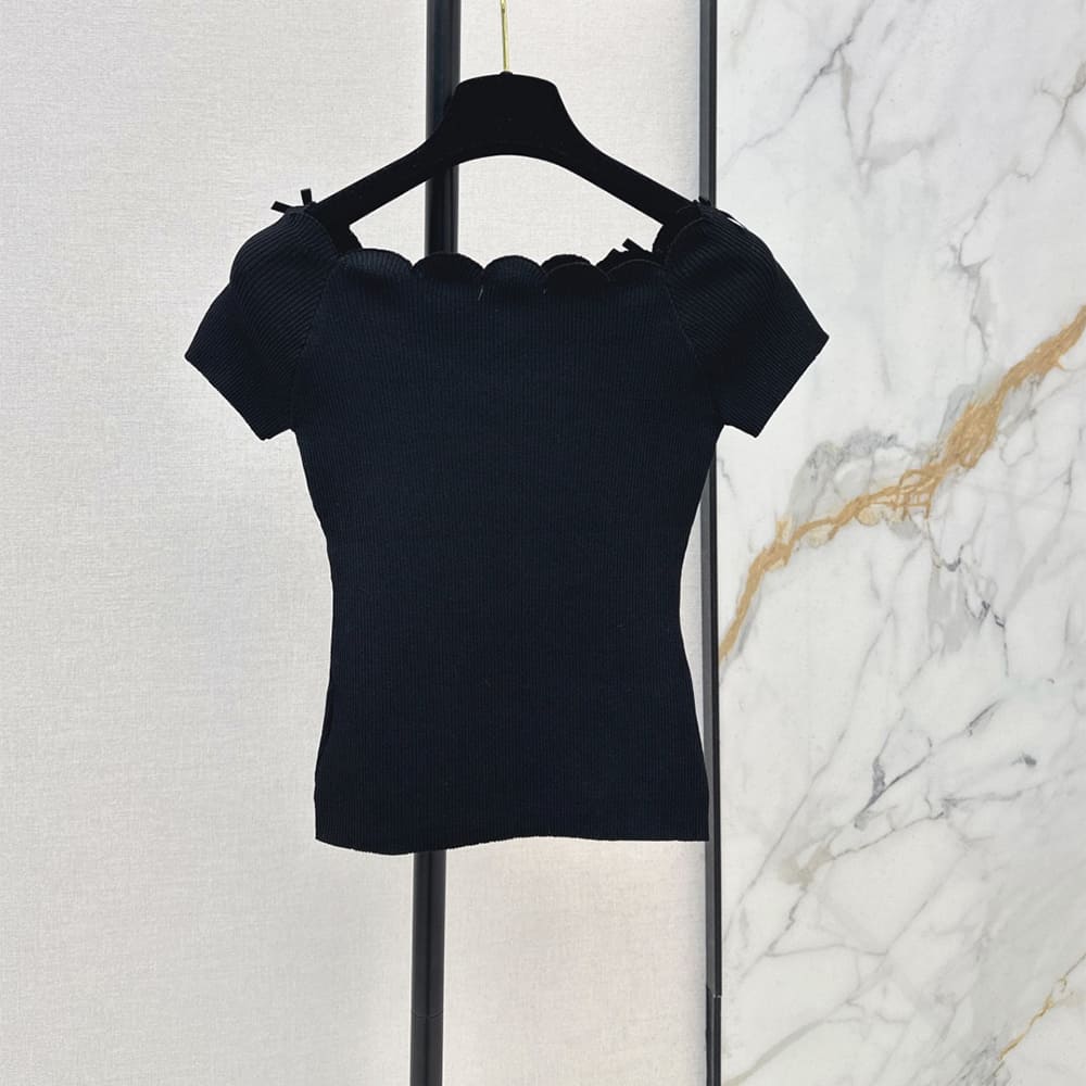 Ch**el WOMEN SHIRT(size:S|M|L)