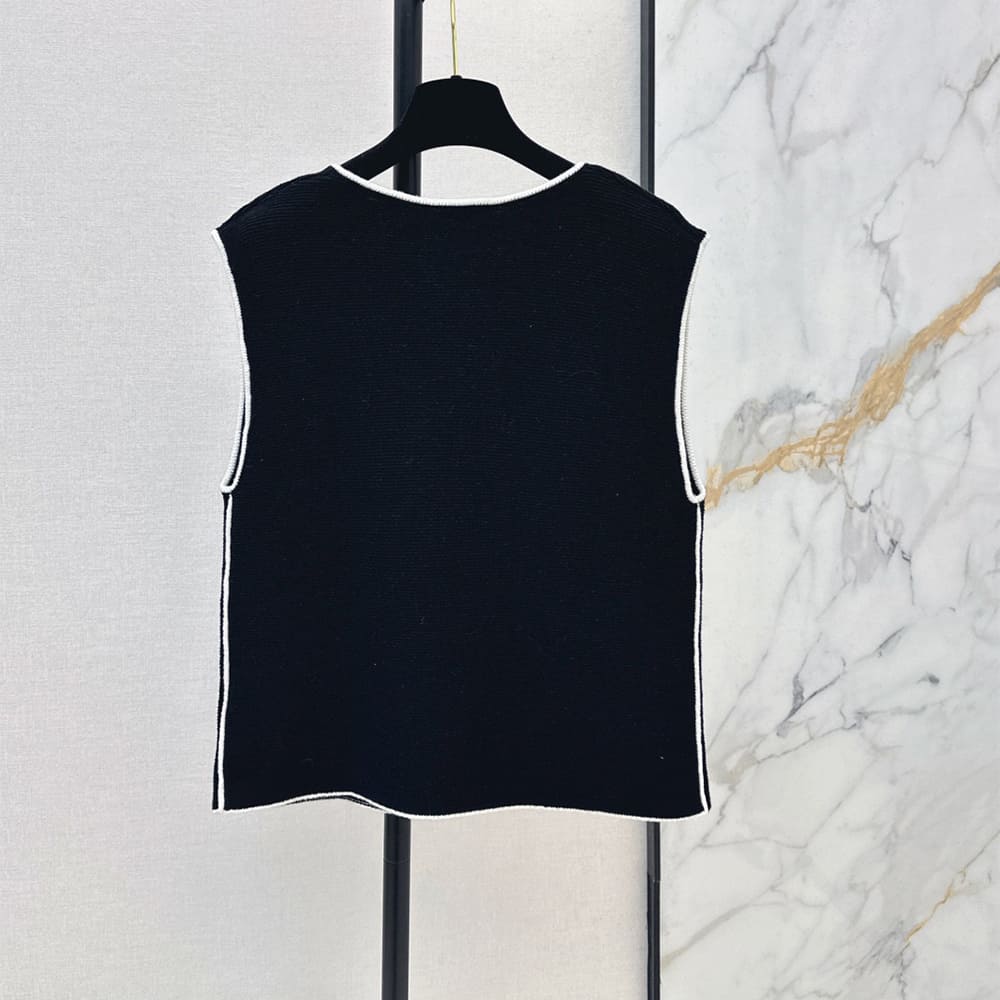 Ch**el WOMEN SHIRT(size:S|M|L)