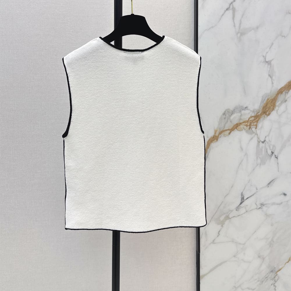 Ch**el WOMEN SHIRT(size:S|M|L)