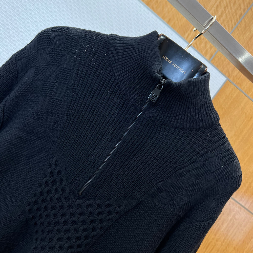 LV UNISEX SHIRT(size:S|M|L|XL)
