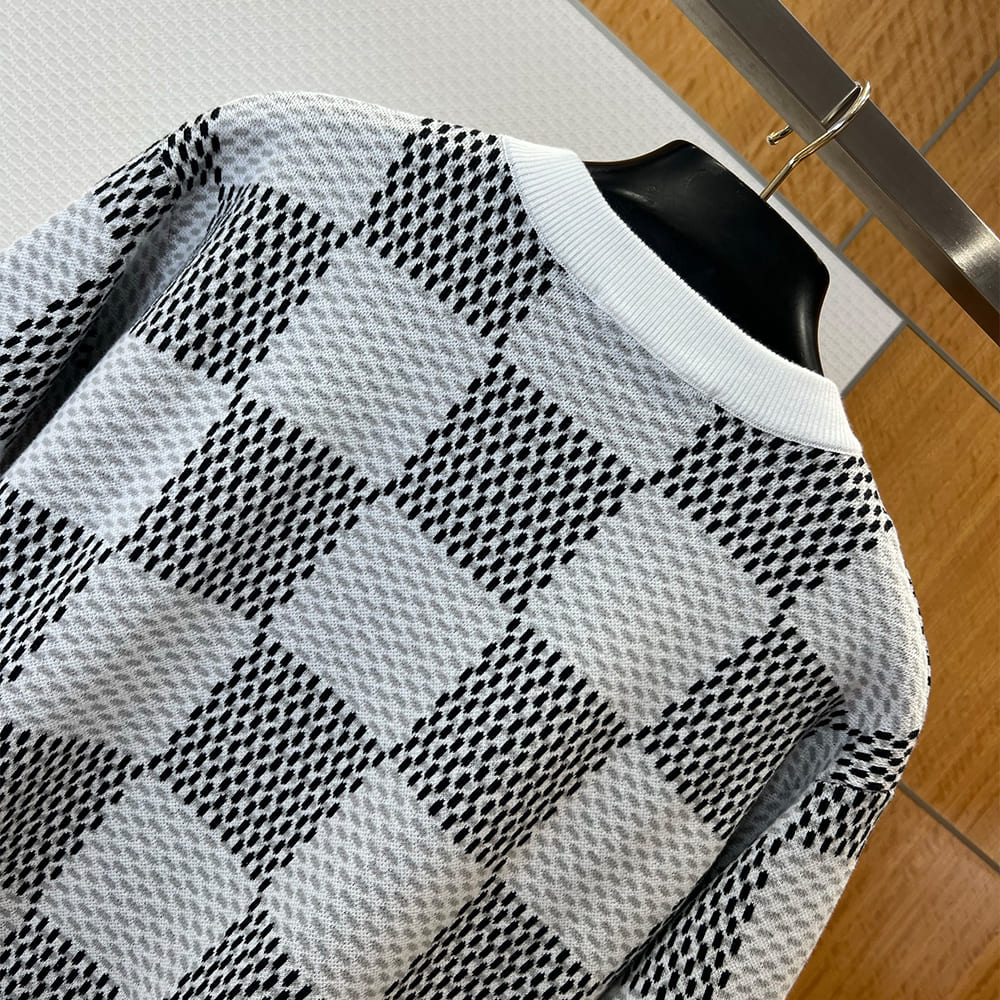 LV UNISEX SHIRT(size:S|M|L|XL)