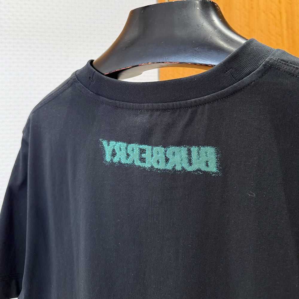 Bv*b*rry UNISEX SHIRT(size:S|M|L|XL)