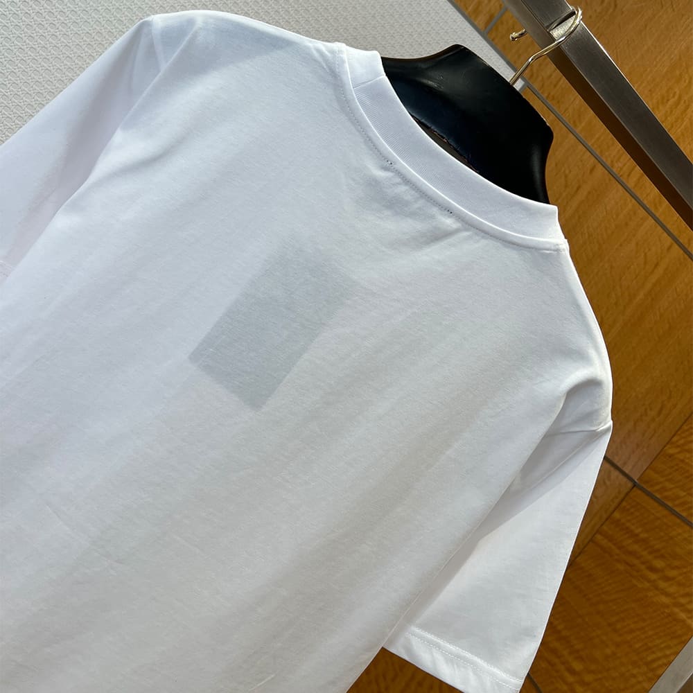Gvc*1 UNISEX SHIRT(size:XS|S|M|L)