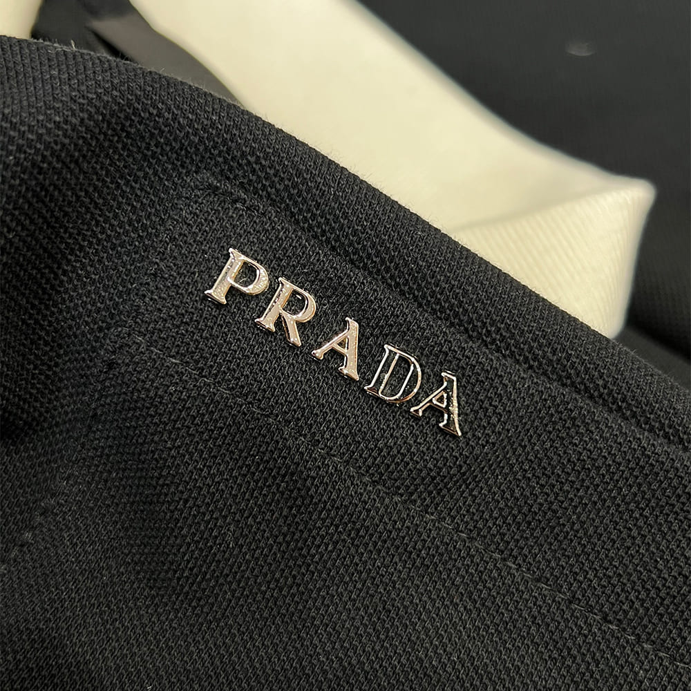 Pra*a UNISEX SHIRT(size:S|M|L|XL)