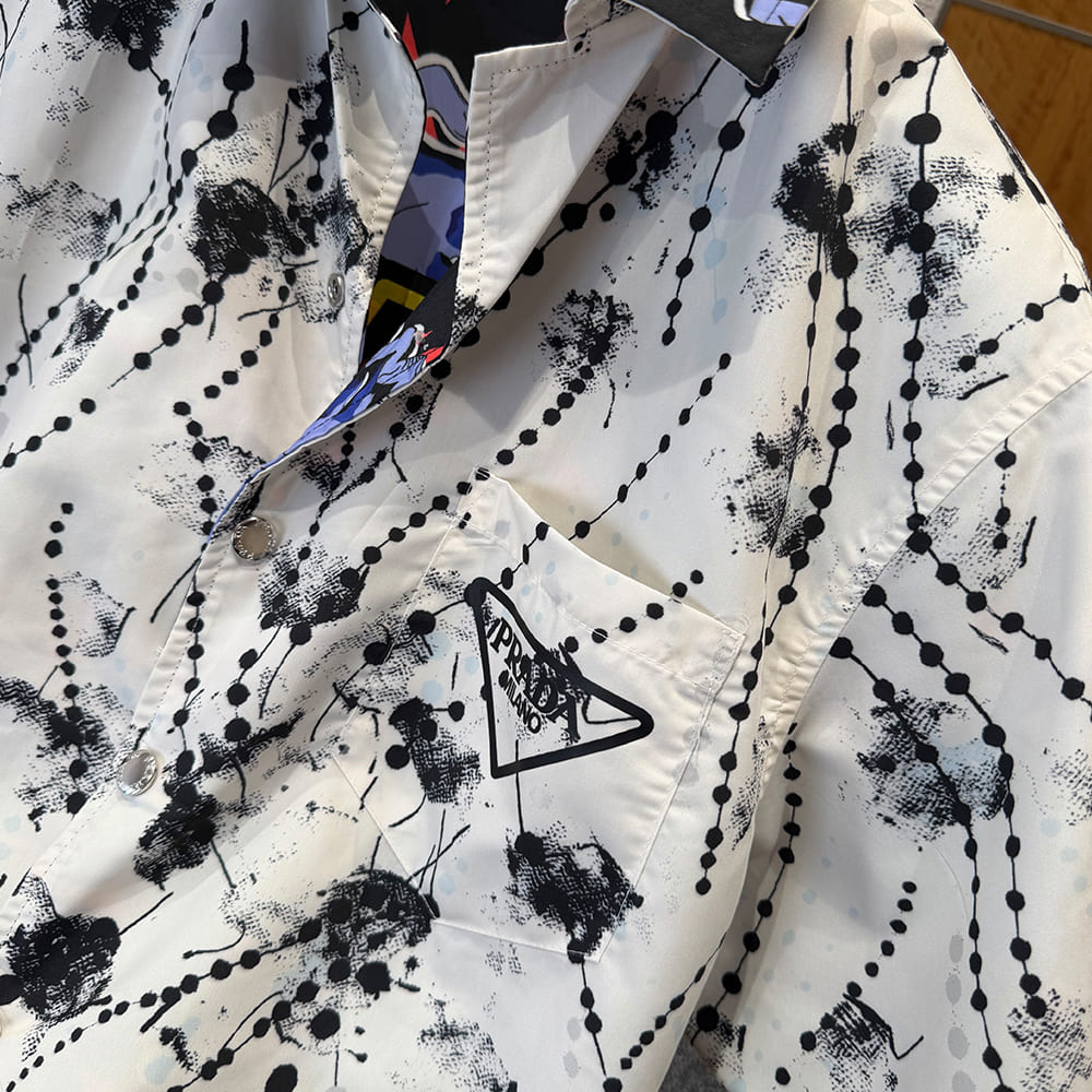 Pra*a UNISEX REVERSIBLE SHIRT(size:S|M|L|XL)