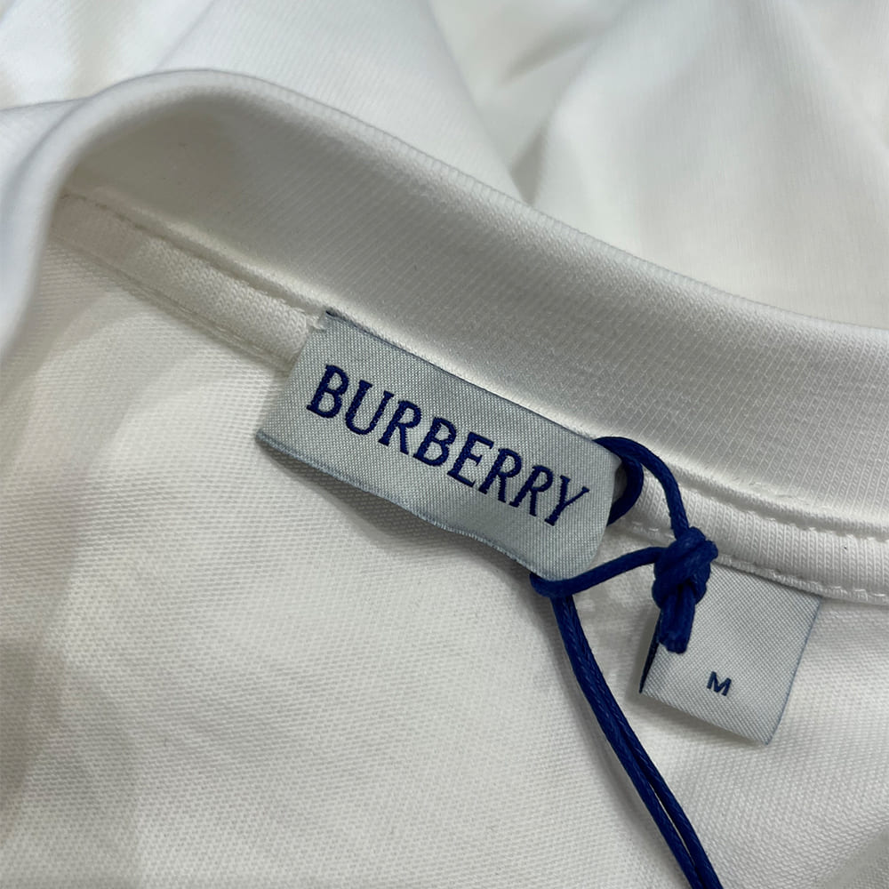 Bv*b*rry UNISEX SHIRT(size:S|M|L|XL)