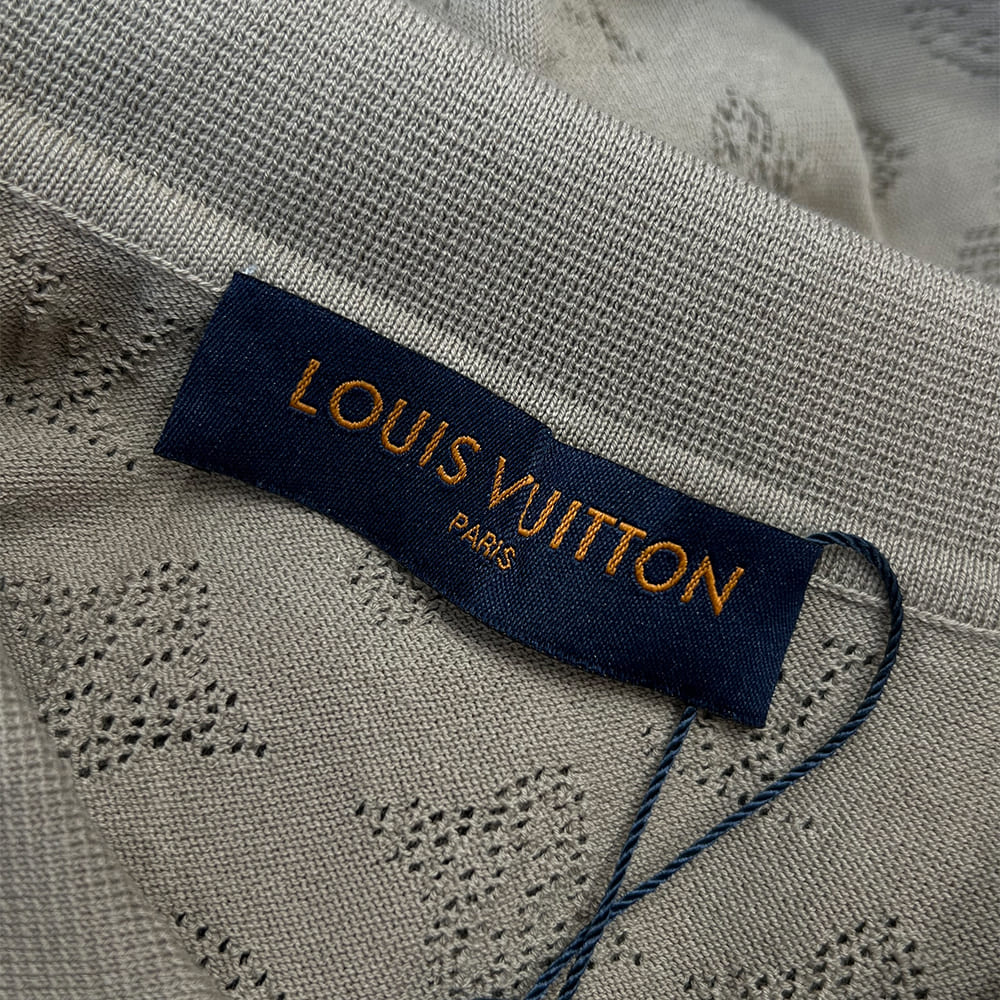 LV UNISEX SHIRT(size:S|M|L|XL)