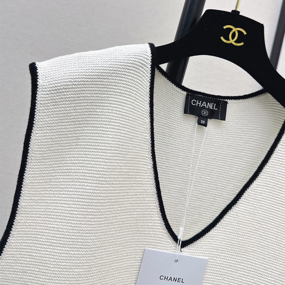 Ch**el WOMEN SHIRT(size:S|M|L)
