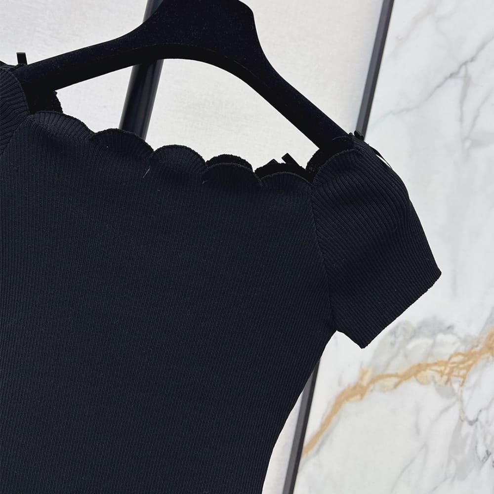 Ch**el WOMEN SHIRT(size:S|M|L)