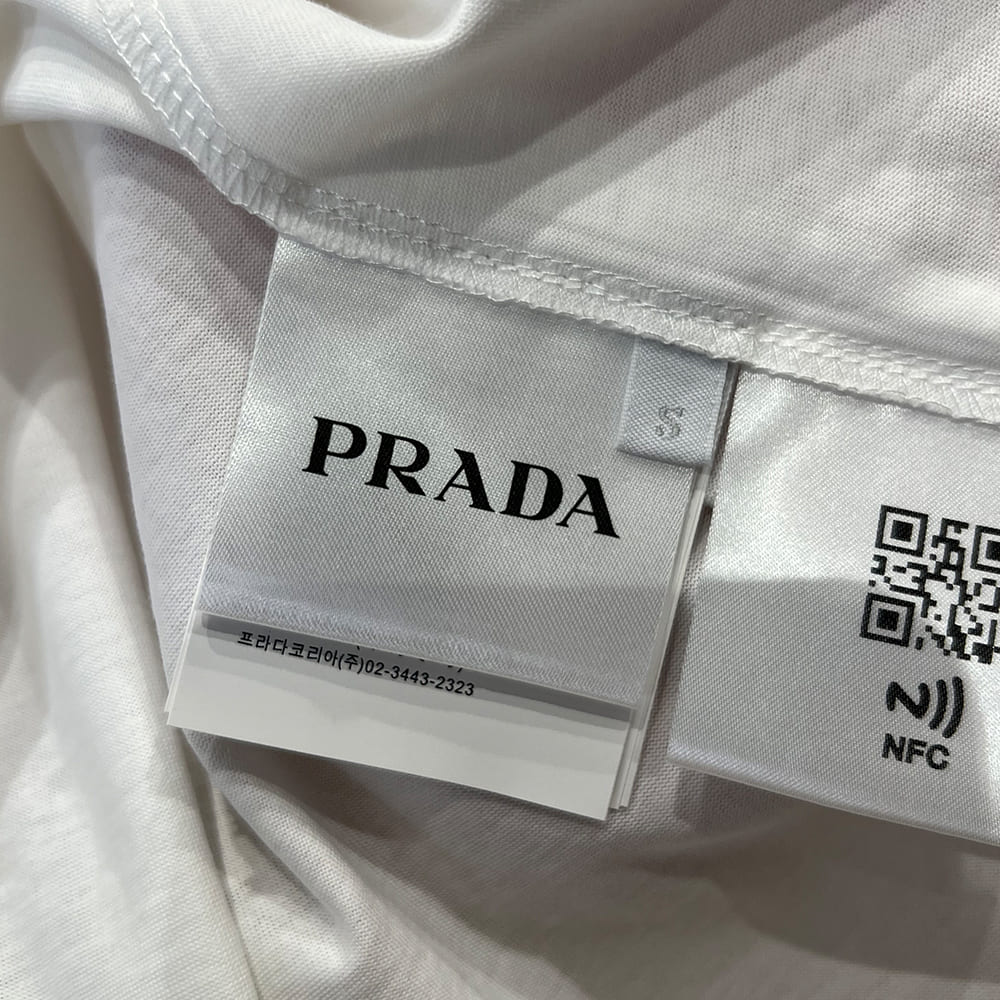 Pra*a UNISEX SHIRT(size:XS|S|M|L)