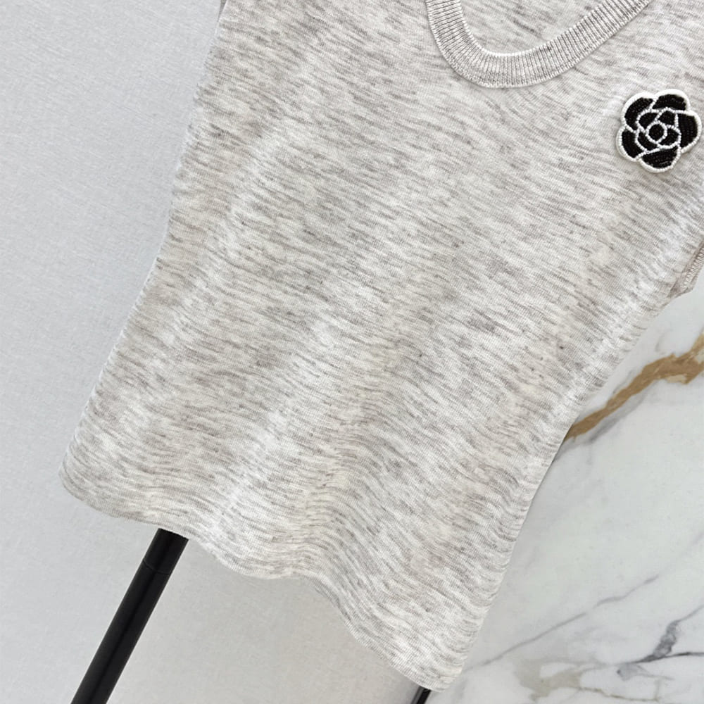 Ch**el WOMEN SHIRT(size:S|M|L)
