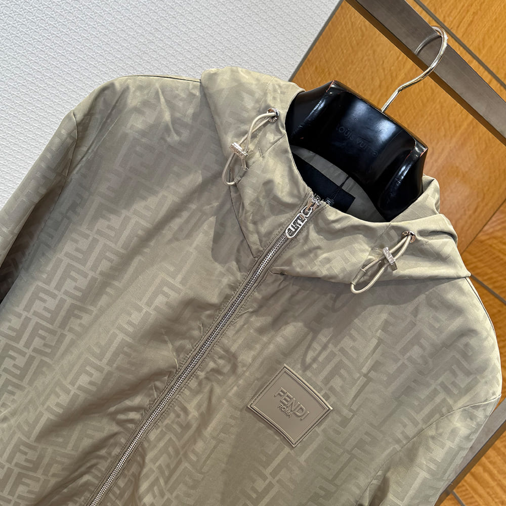 F**di UNISEX COAT(size:46|48|50|52)