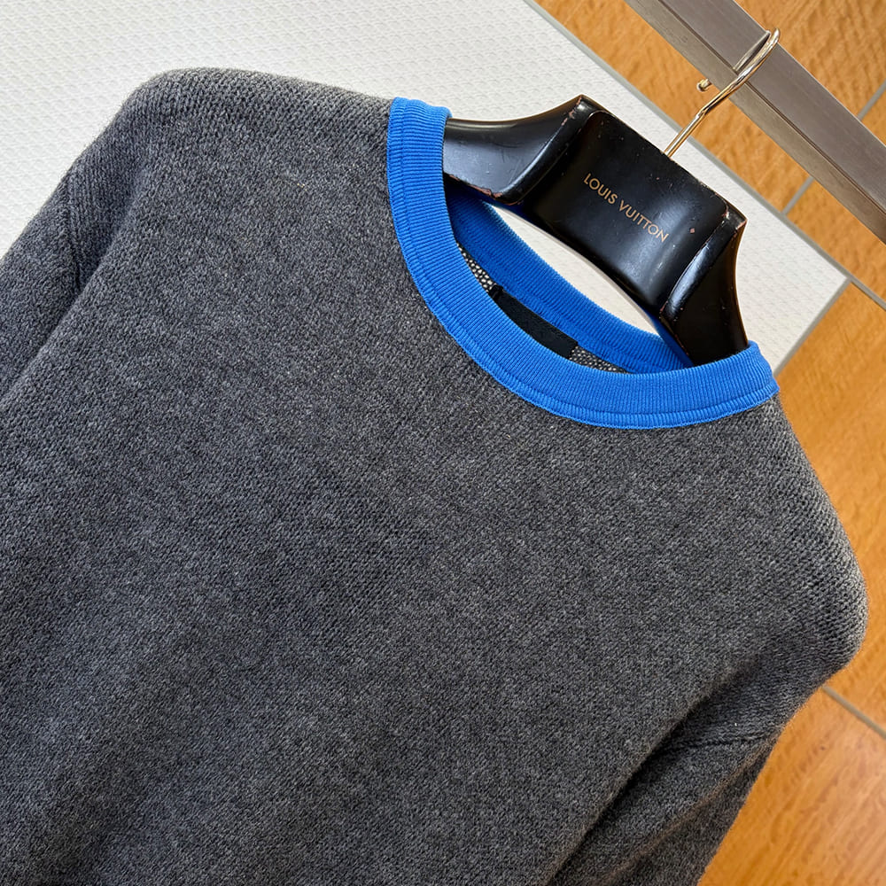 Pra*a UNISEX SHIRT(size:S|M|L|XL)