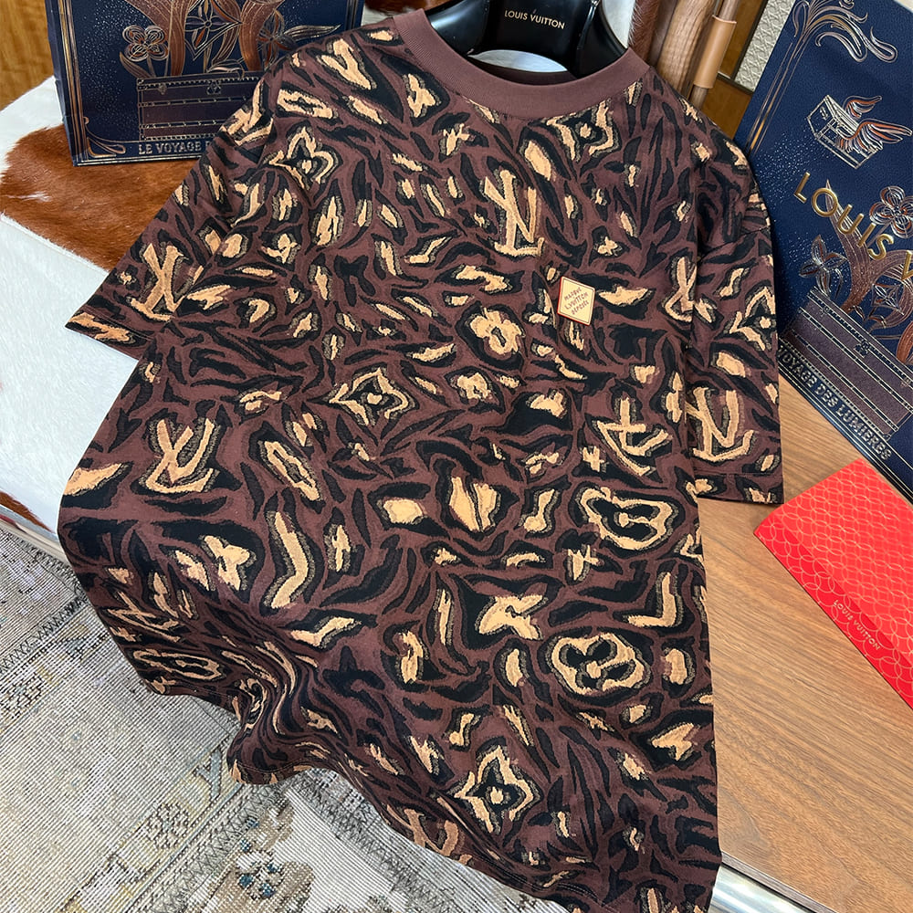 LV UNISEX SHIRT(size:XS|S|M|L)