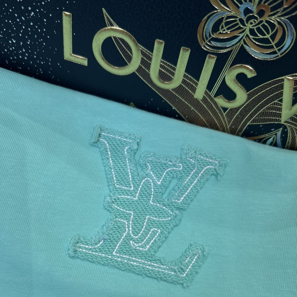 LV UNISEX SHIRT(size:S|M|L|XL)