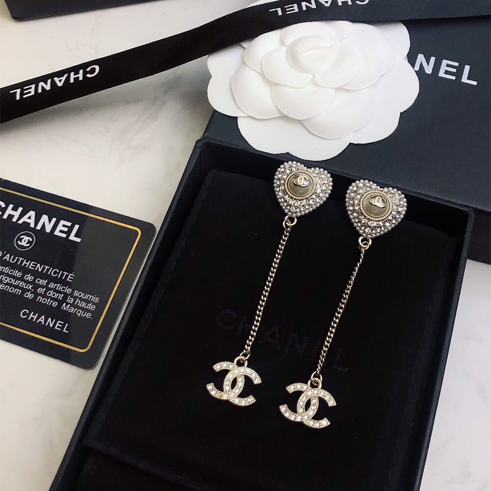Ch**el D1am0nd EARRINGS