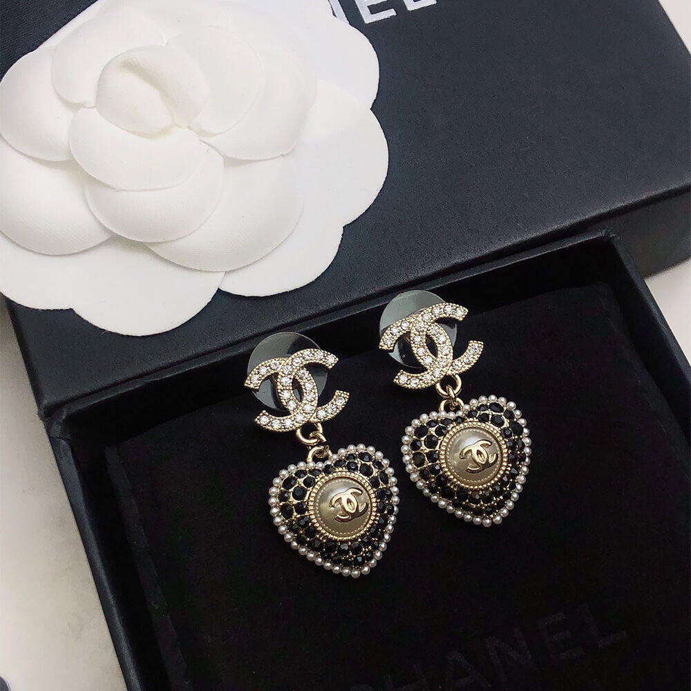 Ch**el D1am0nd EARRINGS