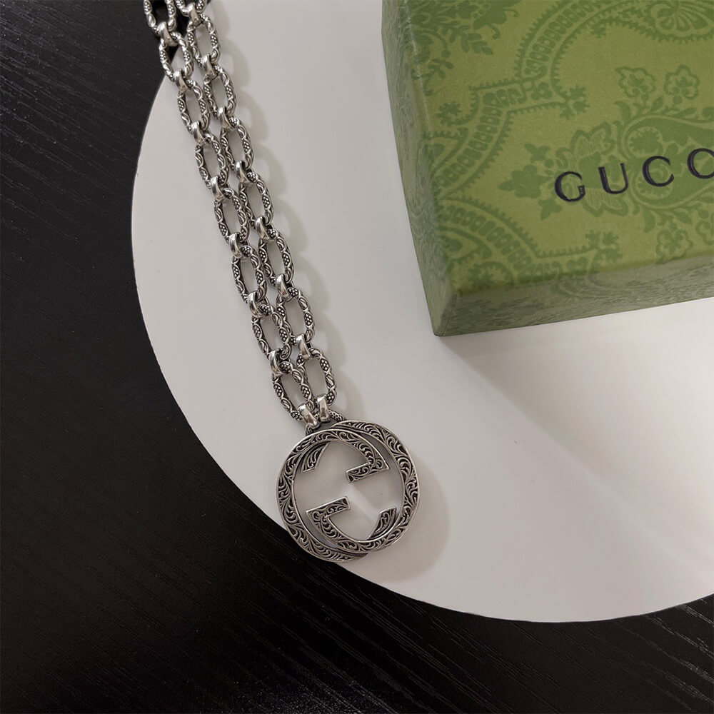 Gvc*1 NECKLACE