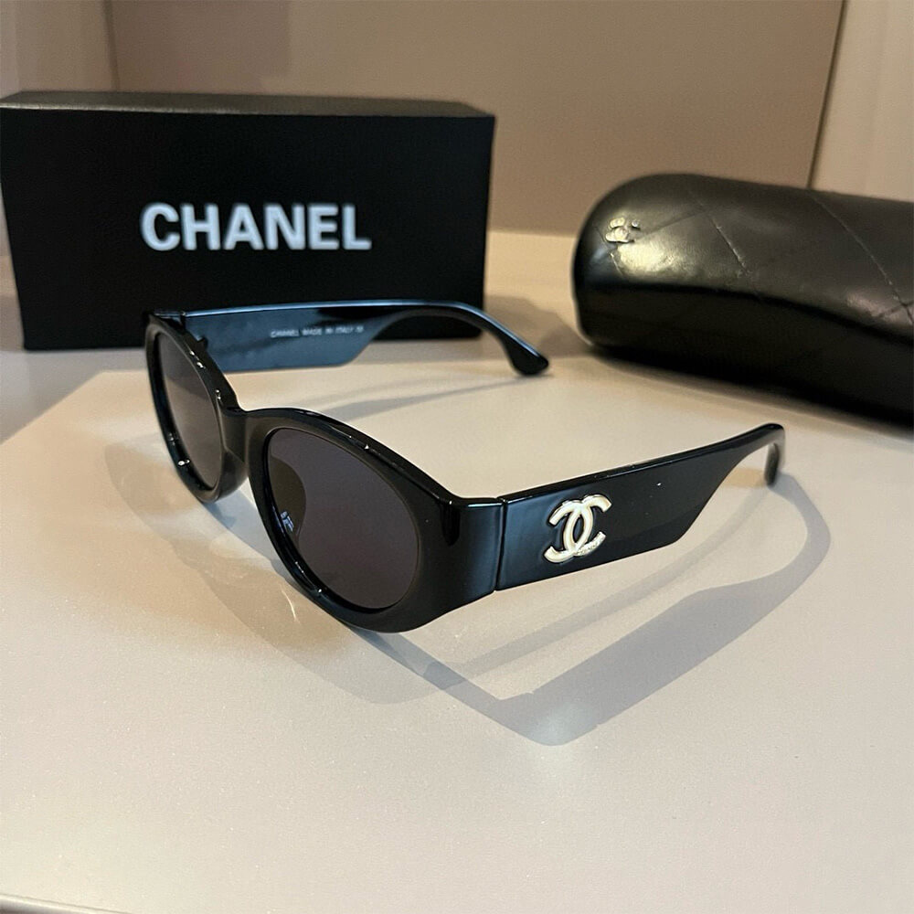 Ch**el SUNGLASSES