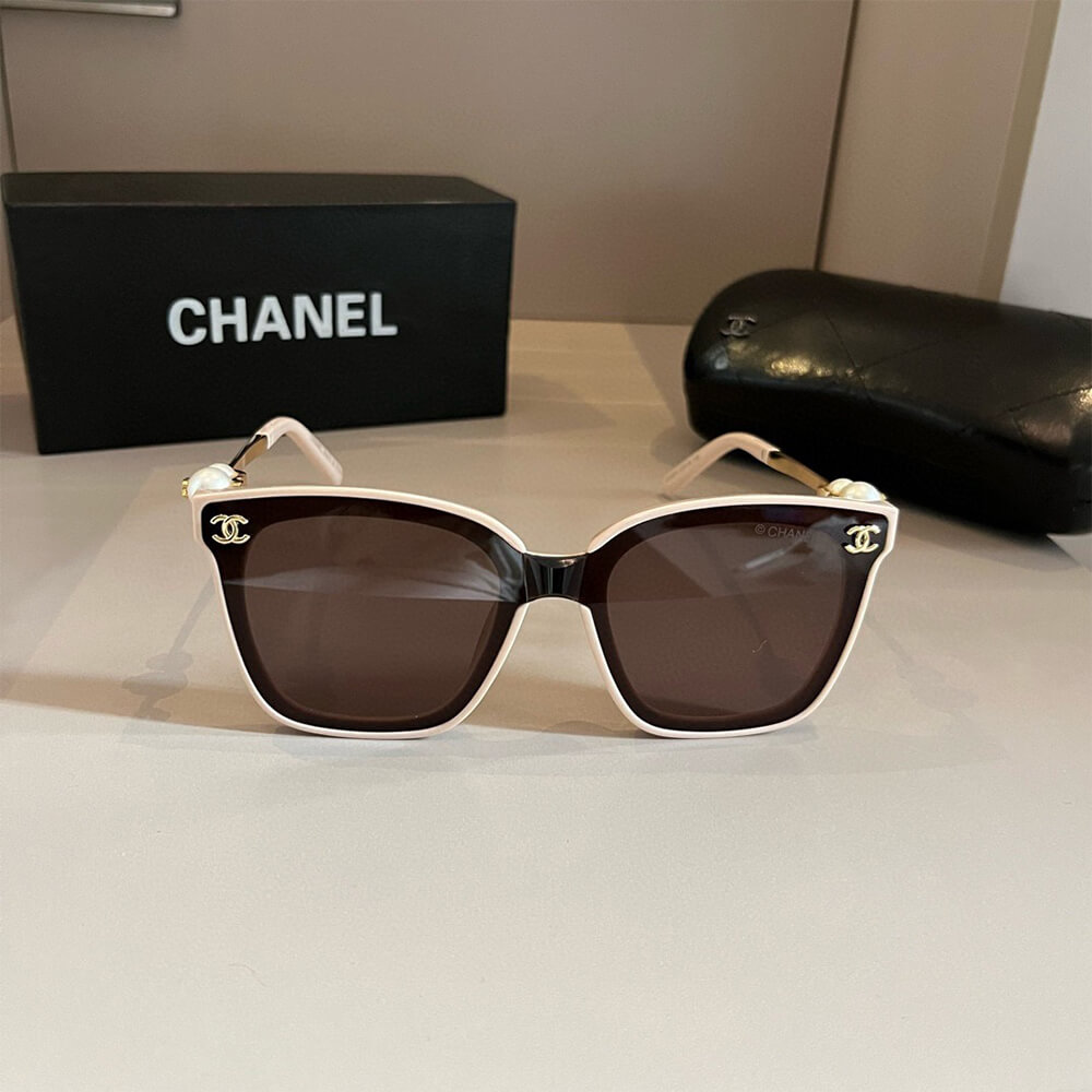 Ch**el SUNGLASSES