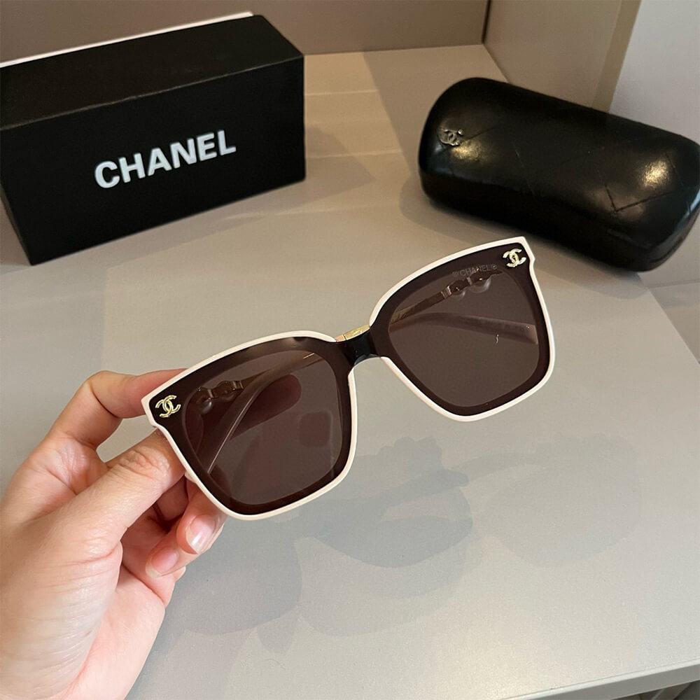 Ch**el SUNGLASSES