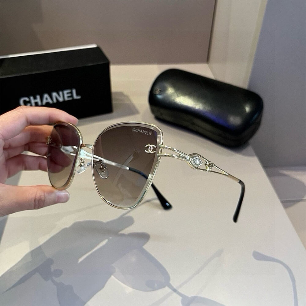 Ch**el SUNGLASSES