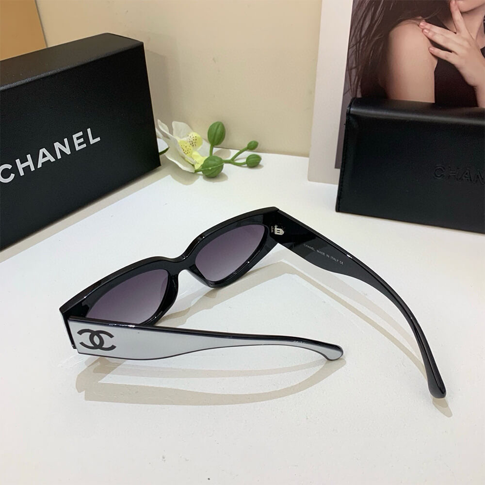 Ch**el SUNGLASSES