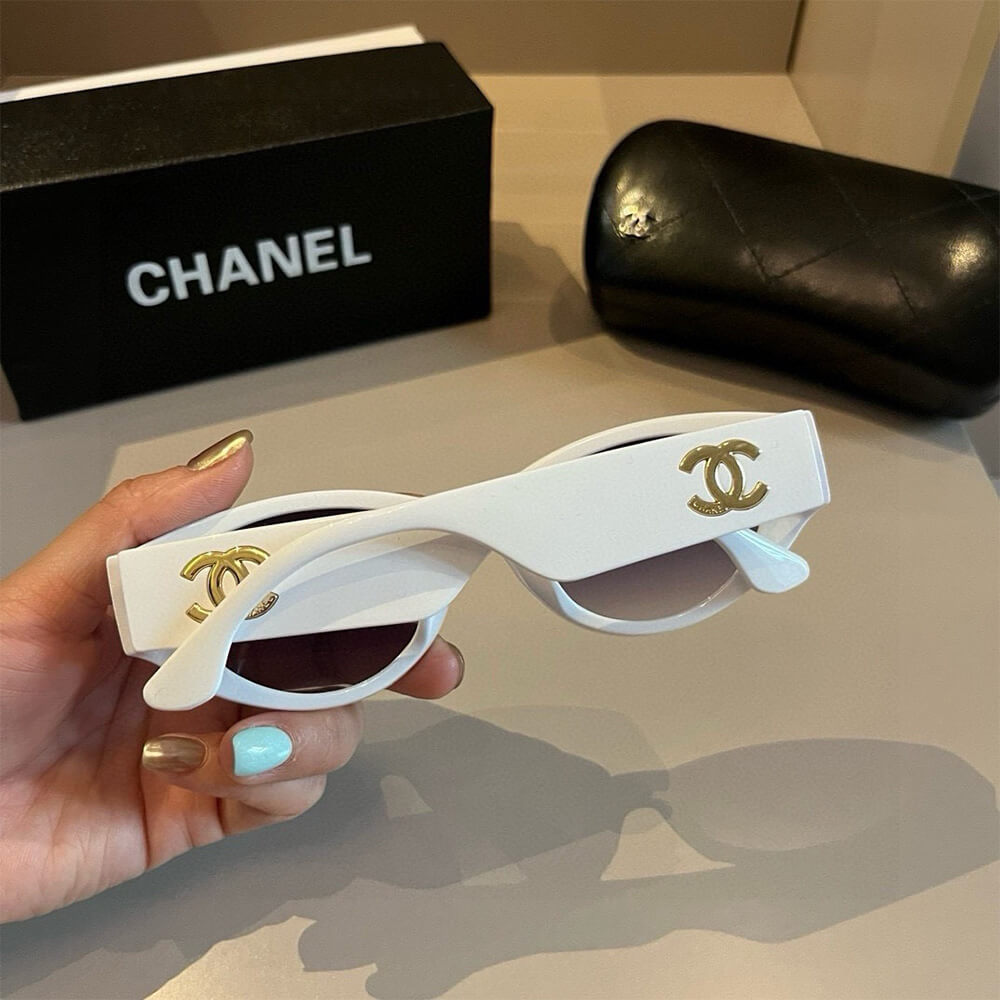Ch**el SUNGLASSES