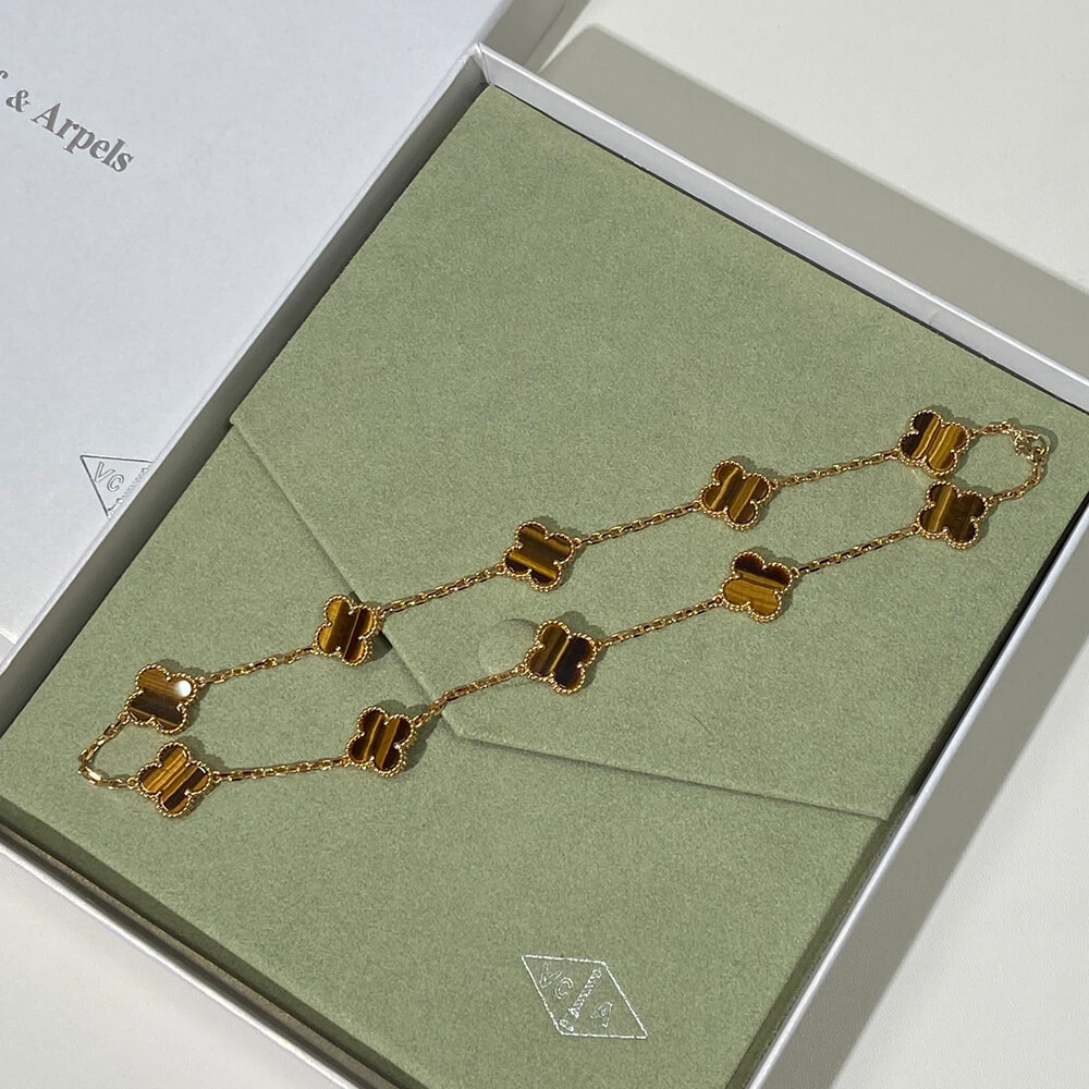 V*n Cl**f & Arpels Necklace