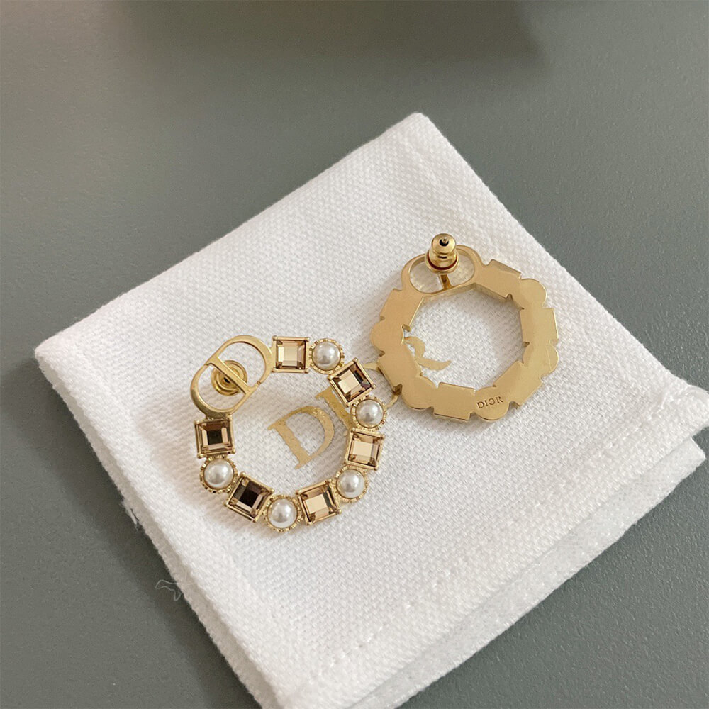 D10r EARRINGS