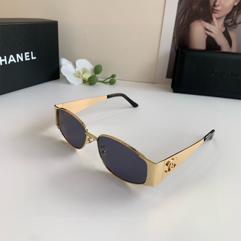 Ch**el SUNGLASSES