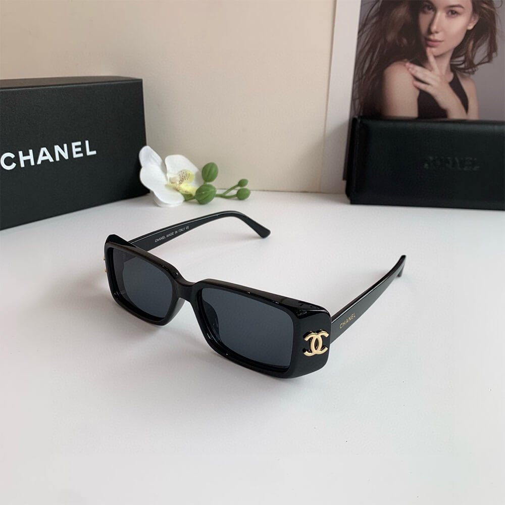 Ch**el SUNGLASSES