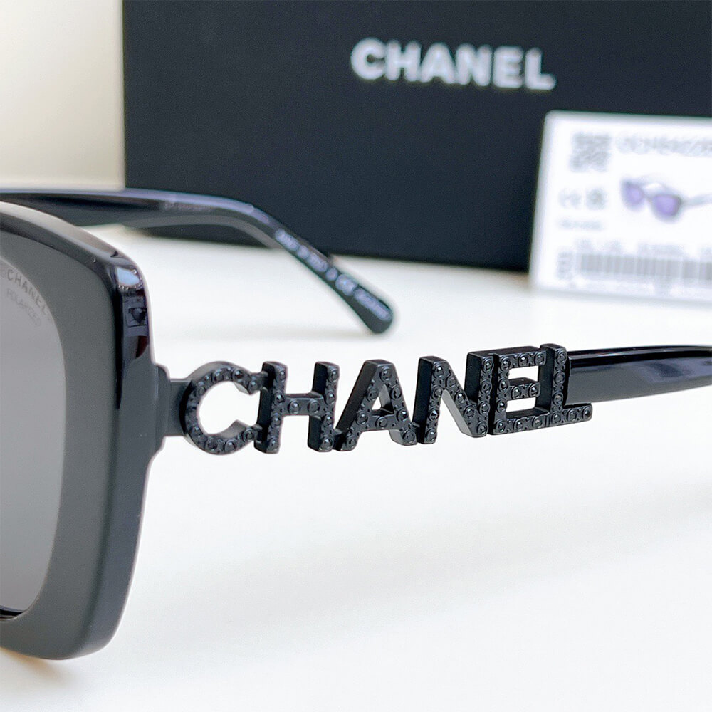 Ch**el SUNGLASSES