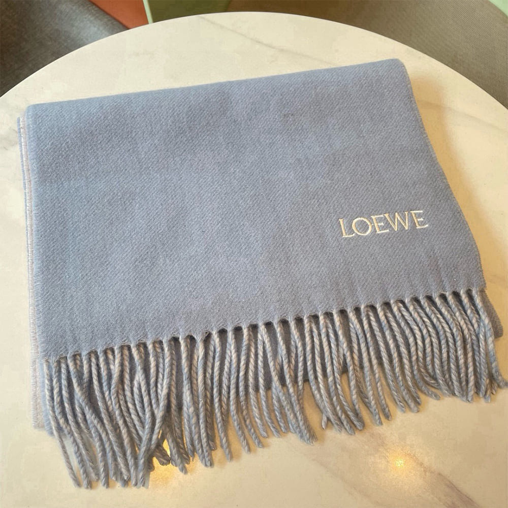 L0ew* Scarf in wool and cashmere