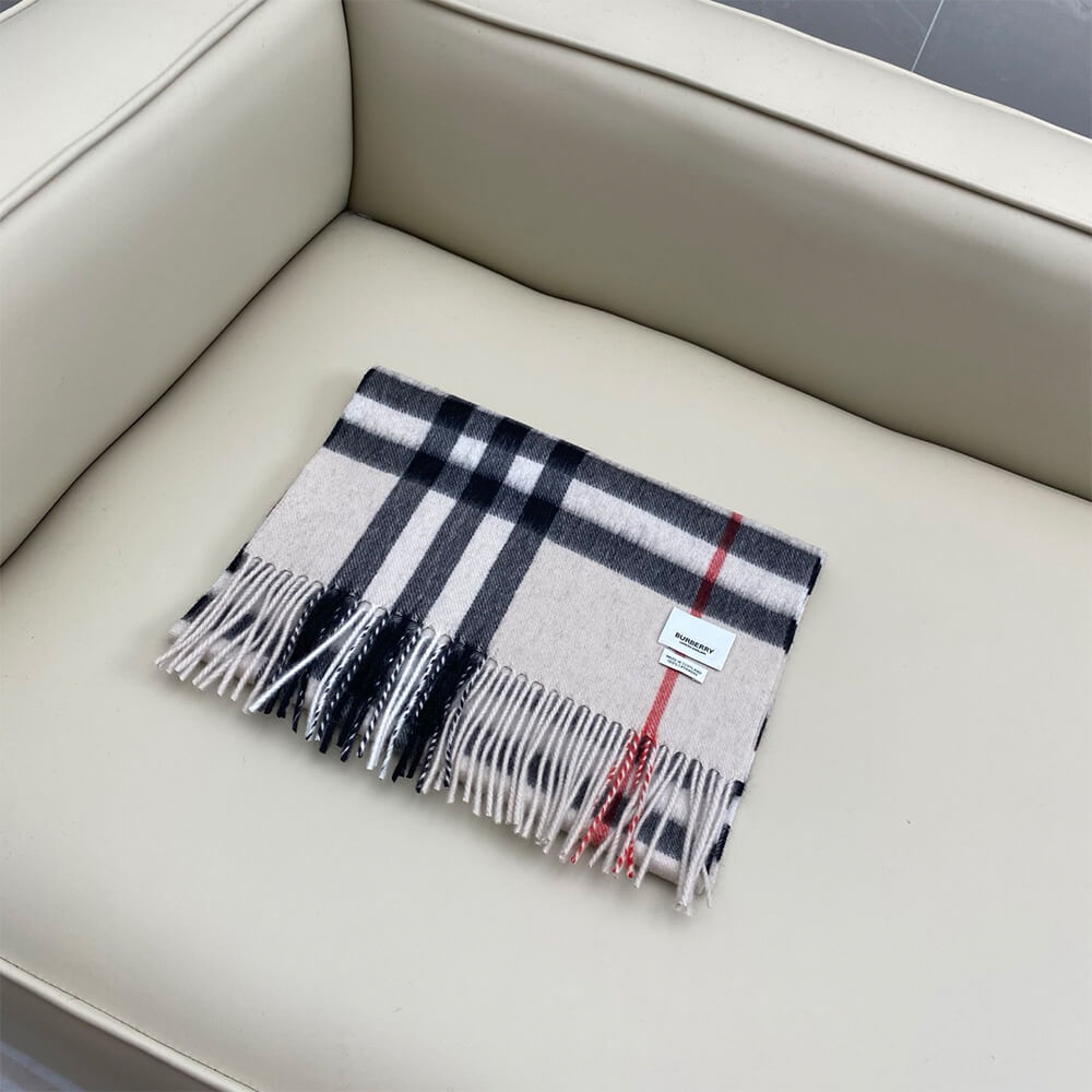 Bv*b*rry Check Cashmere Scarf