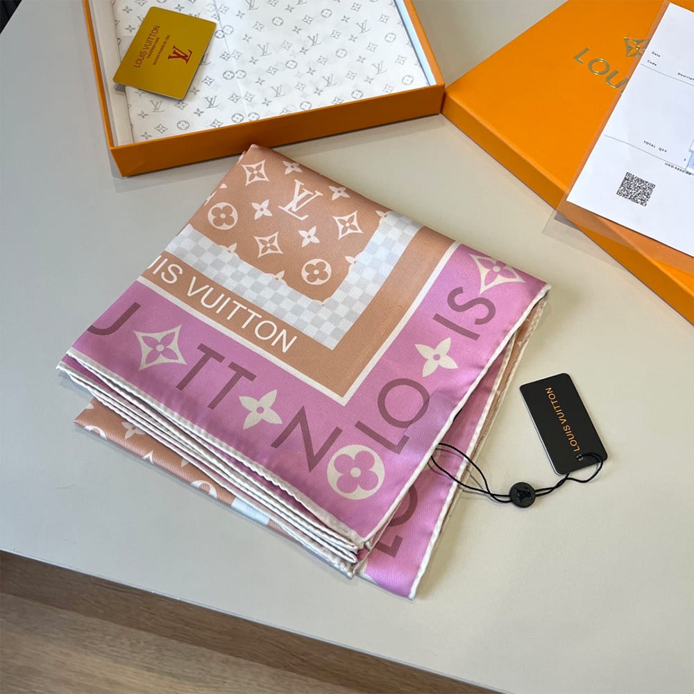 LV Monogram Infinity Square 90
