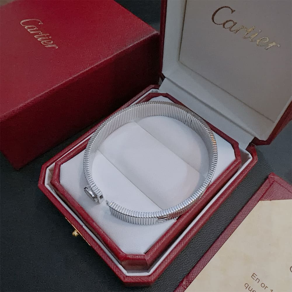 Ca*t1er LOVE Unlimited Bracelet