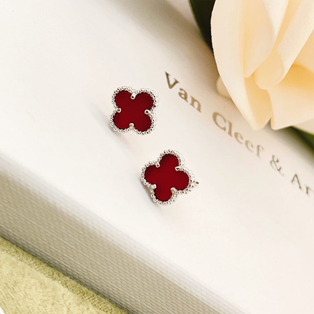 VCA Alhambra Earrings