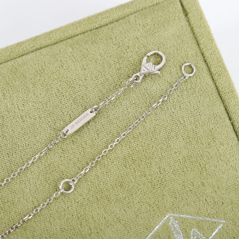 VCA necklace