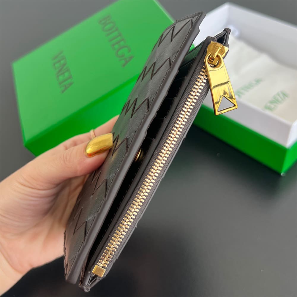 Intrecciato Medium Bi-Fold Wallet(HIGH-END GRADE)