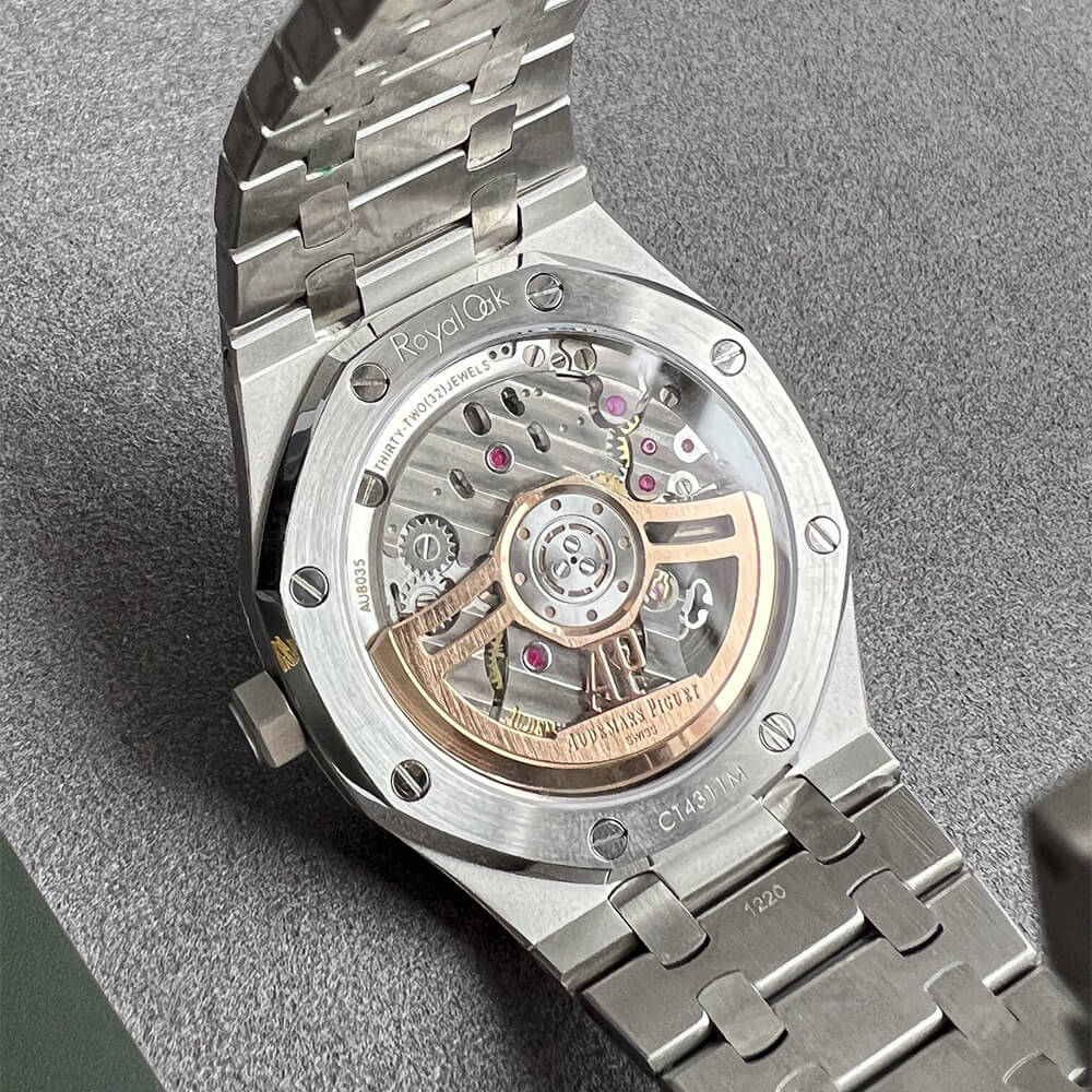 Audemars P1g*et Royal Oak 15510ST